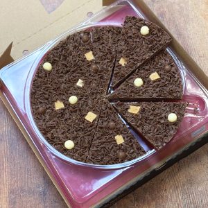 Heavenly Honeycomb chocolate pizza 10"